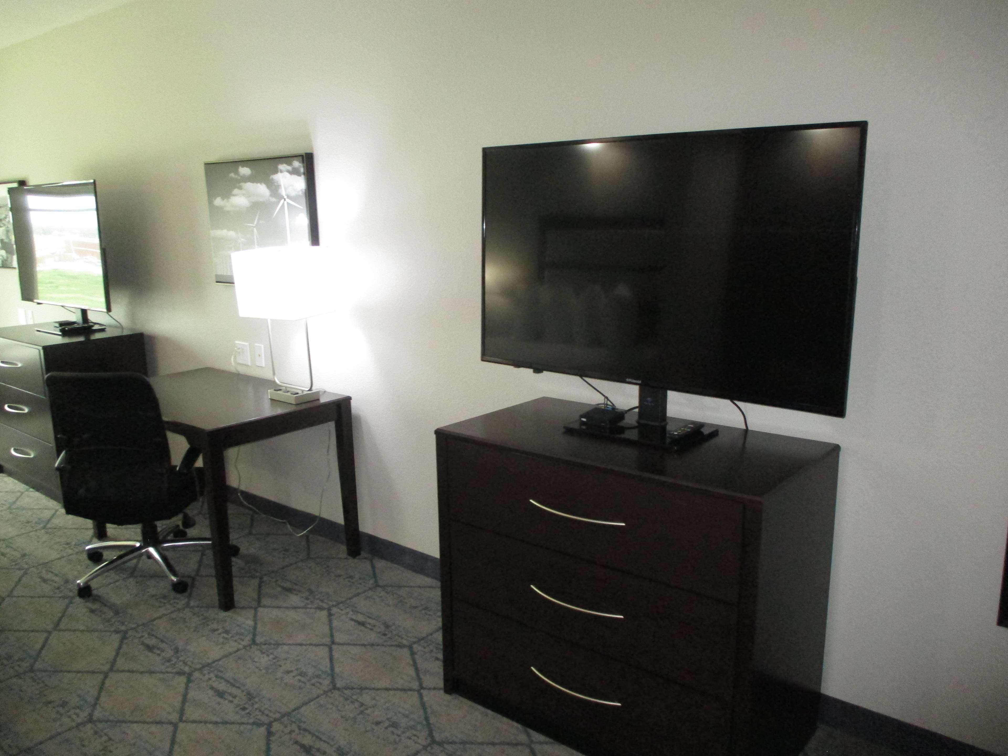 Best Western Plus Mcpherson Ngoại thất bức ảnh